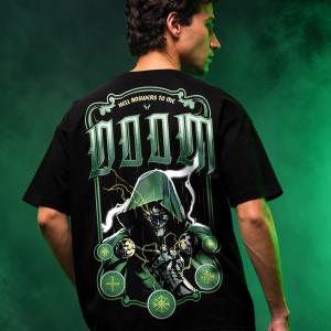 Doomsday Marvel Avengers Oversized T-shirt - Doctor Doom